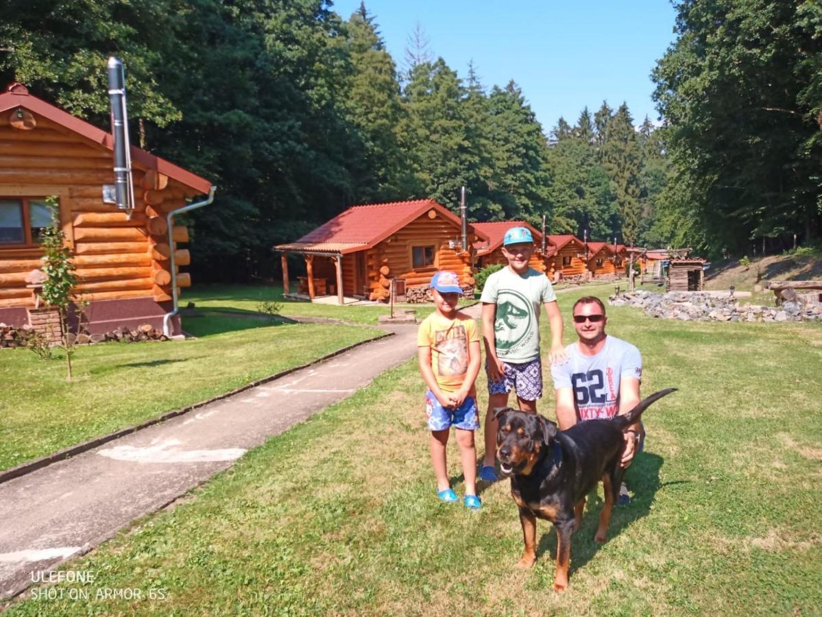 Dum A Dum Zivohost Hotel Kültér fotó