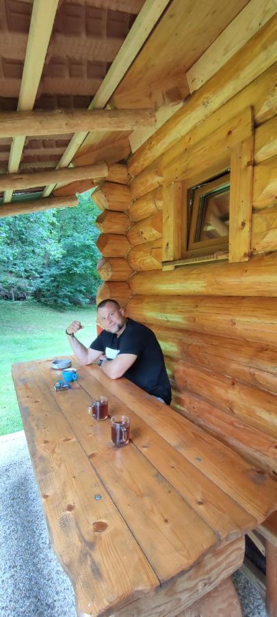 Dum A Dum Zivohost Hotel Kültér fotó