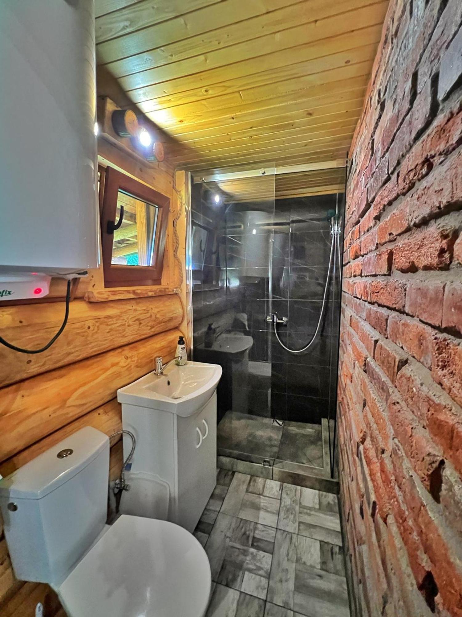 Dum A Dum Zivohost Hotel Kültér fotó