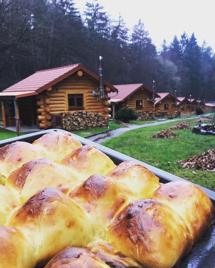 Dum A Dum Zivohost Hotel Kültér fotó